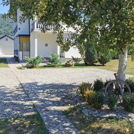 Apartman Semizovac - Apartment 4P - Memorable Stay